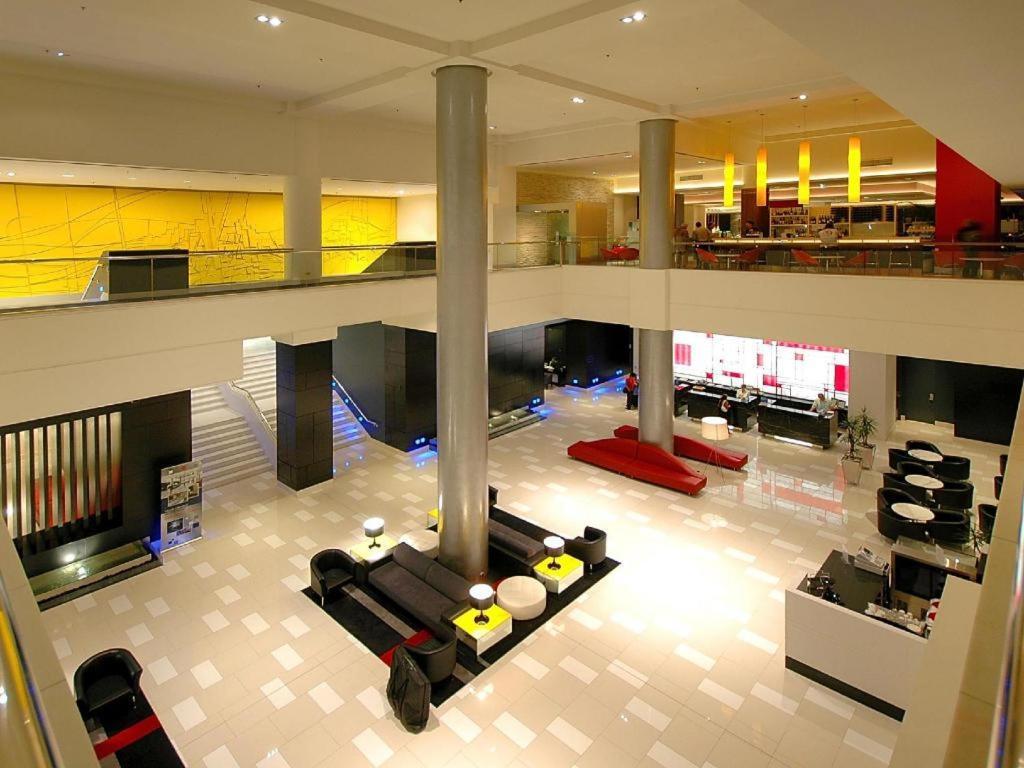 Close To Everything! Beautiful Hotel Studio'S, Sleeps 4 Guldkusten Exteriör bild